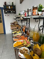 Pousada Sinhá Moça Campos Ltda