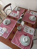 Pousada Sinhá Moça Campos Ltda