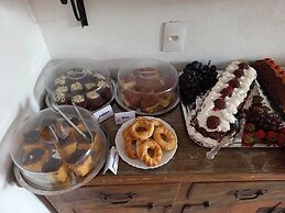 Pousada Sinhá Moça Campos Ltda