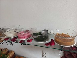 Pousada Sinhá Moça Campos Ltda