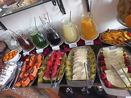 Pousada Sinhá Moça Campos Ltda