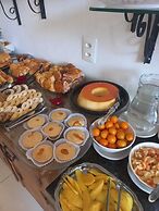 Pousada Sinhá Moça Campos Ltda