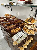 Pousada Sinhá Moça Campos Ltda