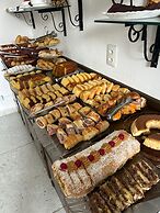 Pousada Sinhá Moça Campos Ltda