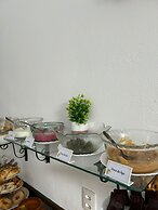 Pousada Sinhá Moça Campos Ltda