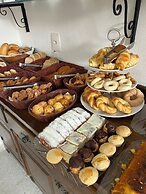 Pousada Sinhá Moça Campos Ltda