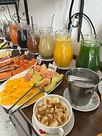 Pousada Sinhá Moça Campos Ltda