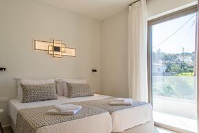 Athel Panoramic View Villas Niki