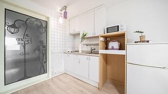 Ganghwa Nakjogaboineun spa Pension