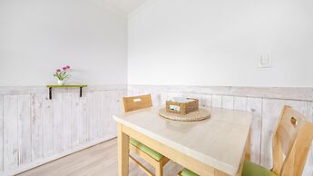 Ganghwa Nakjogaboineun spa Pension