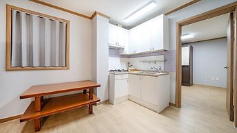 Ganghwa Nakjogaboineun spa Pension