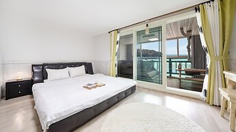 Ganghwa Nakjogaboineun spa Pension