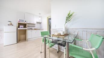 Ganghwa Nakjogaboineun spa Pension