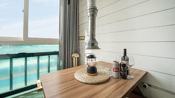 Ganghwa Nakjogaboineun spa Pension