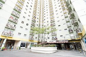 OYO 93734 The Metro Suites Apartment By Retro Rent