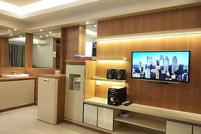 OYO 93734 The Metro Suites Apartment By Retro Rent