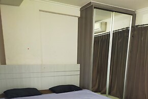 OYO 93734 The Metro Suites Apartment By Retro Rent