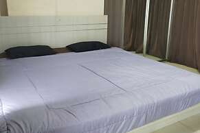 OYO 93734 The Metro Suites Apartment By Retro Rent