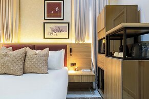 George Residence Parkview