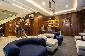 George Residence Parkview