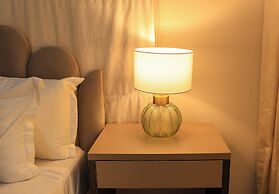 George Residence Parkview