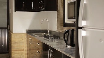 Commonlens Hotel