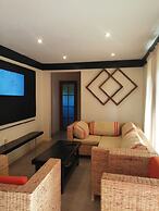 Commonlens Hotel
