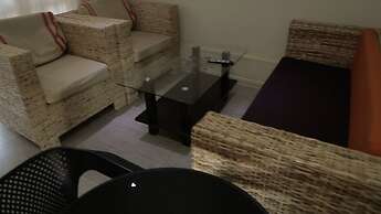 Commonlens Hotel