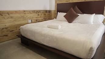 Commonlens Hotel