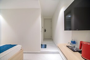 BIN BIN HOTEL 11- NEAR ISLAND DIAMOND