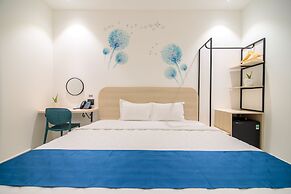 BIN BIN HOTEL 11- NEAR ISLAND DIAMOND