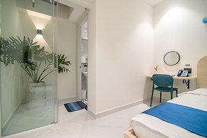 BIN BIN HOTEL 11- NEAR ISLAND DIAMOND