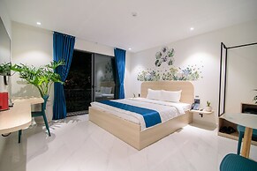 BIN BIN HOTEL 11- NEAR ISLAND DIAMOND