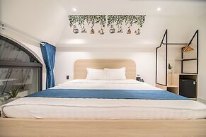 BIN BIN HOTEL 11- NEAR ISLAND DIAMOND