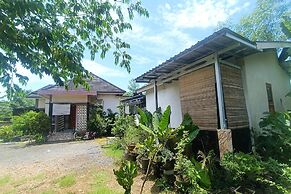 OYO 93737 Bale Oyan Homestay