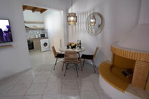 Avres Apartments