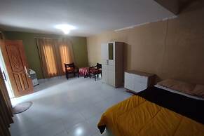 SPOT ON 93739 Insanta Hotel Near Masjid Baitul Aman