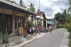 SPOT ON 93739 Insanta Hotel Near Masjid Baitul Aman