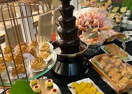 Aimas Hotel & Convention Centre