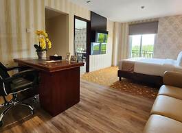 Aimas Hotel & Convention Centre