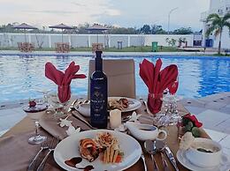 Aimas Hotel & Convention Centre