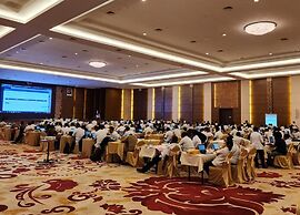 Aimas Hotel & Convention Centre