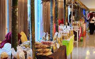 Aimas Hotel & Convention Centre