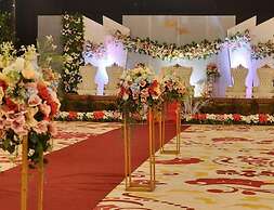 Aimas Hotel & Convention Centre