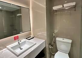 Aimas Hotel & Convention Centre