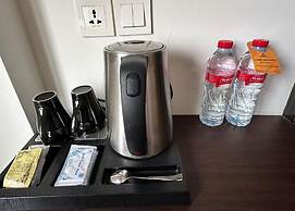 Aimas Hotel & Convention Centre