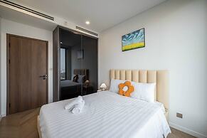 Lumiere Riverside Luxury Apartment