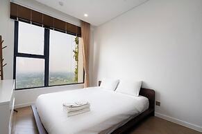Lumiere Riverside Luxury Apartment