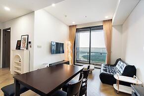 Lumiere Riverside Luxury Apartment