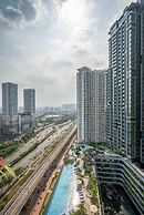 Lumiere Riverside Luxury Apartment